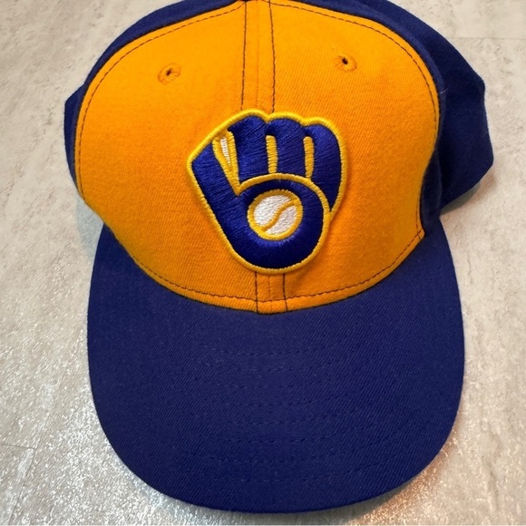 Vintage Milwaukee Brewers hat baseball cap by New Era - Picture 3 of 8